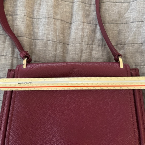 LIKE NEW KATE SPADE ♠️ Orchard Street burgundy leather satchel adjustable strap - Picture 10 of 10